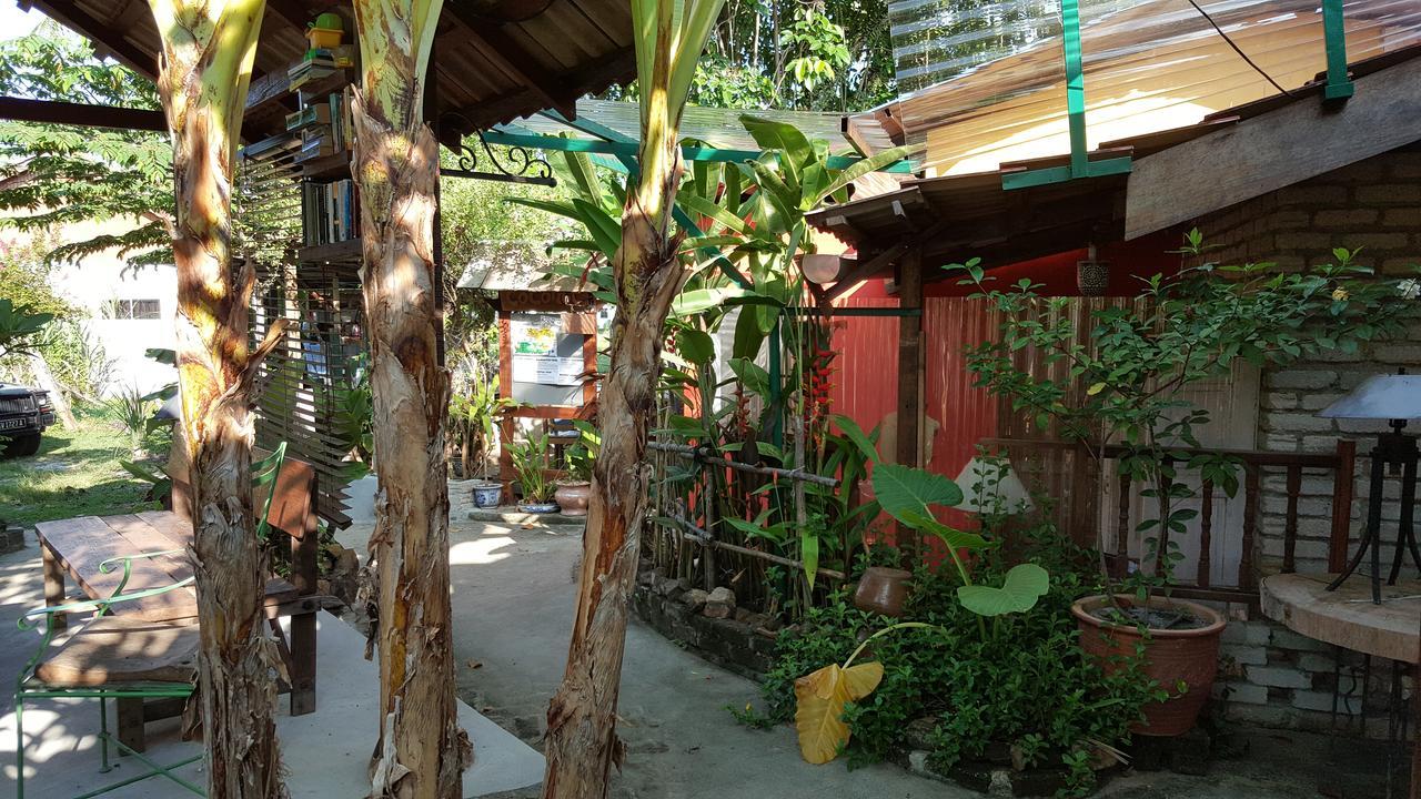 Hotel The Coconut Langkawi à Pantai Cenang  Extérieur photo